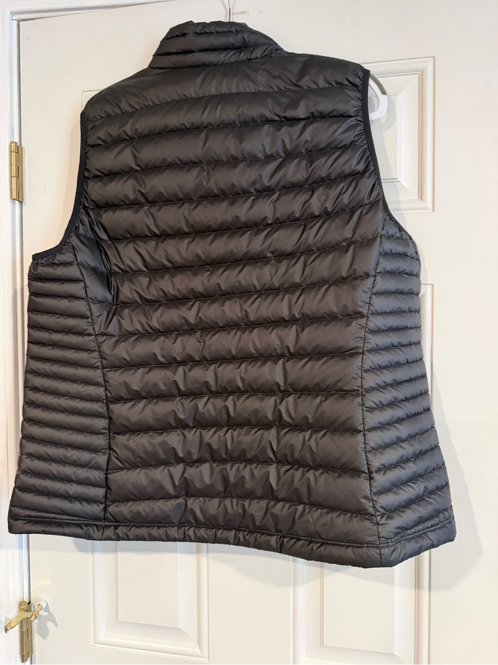 Patagonia Quilted Down Vest in Black - Picture 3 of 3